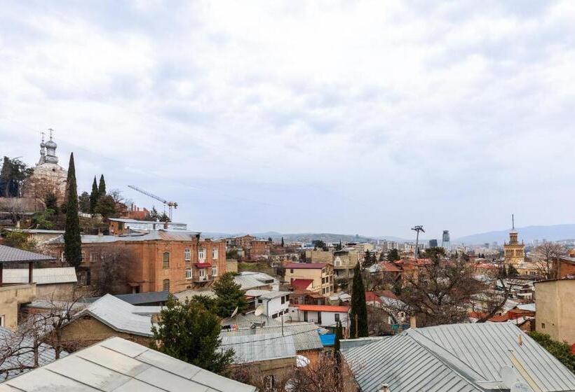 Honeymoon Apartments In Old Tbilisi