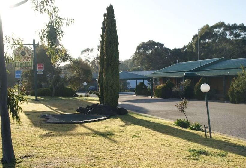 مُتل Deniliquin Country Club Motor Inn