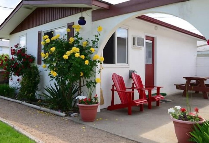 모텔 Sandy Beach Suites