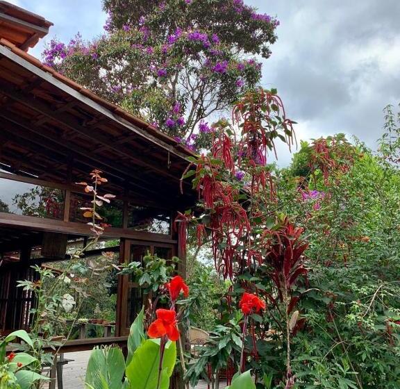 بنسيون Vila Esperança