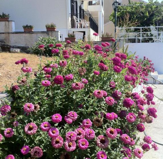 Dimitrakis Apartments