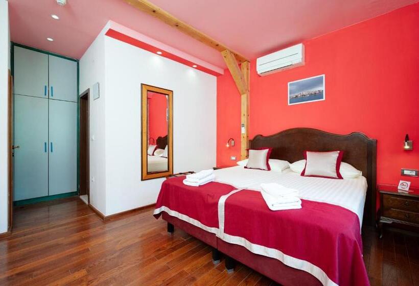 Heritage Hotel Tragos