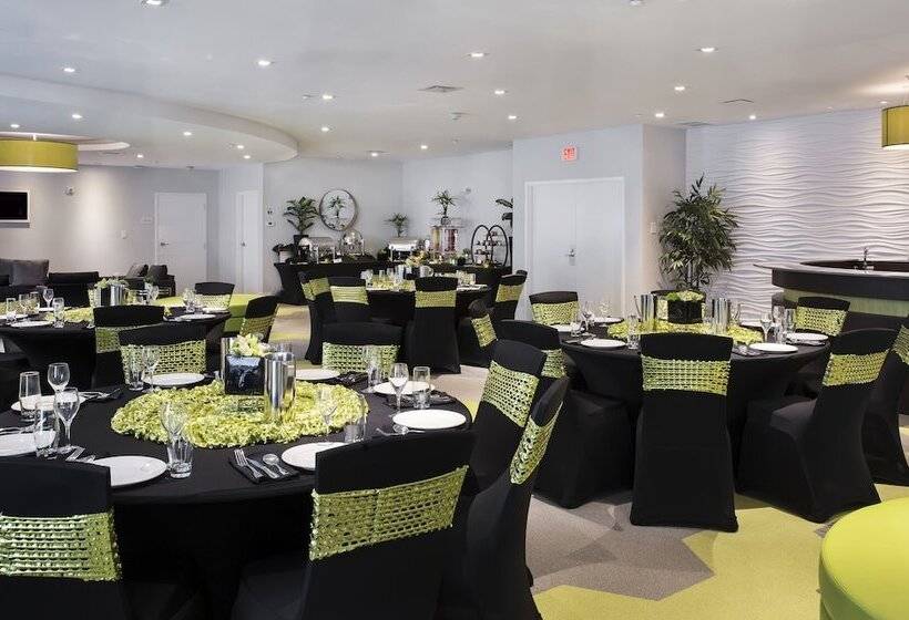 Fotos del hotel Avanti International Resort:  43