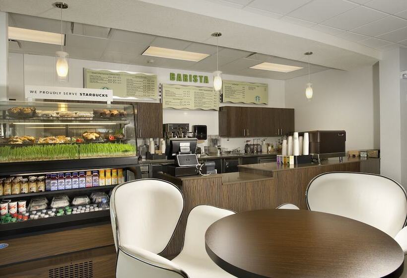 Fotos del hotel Avanti International Resort:  68