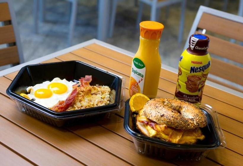 Fotos del hotel Avanti International Resort:  46