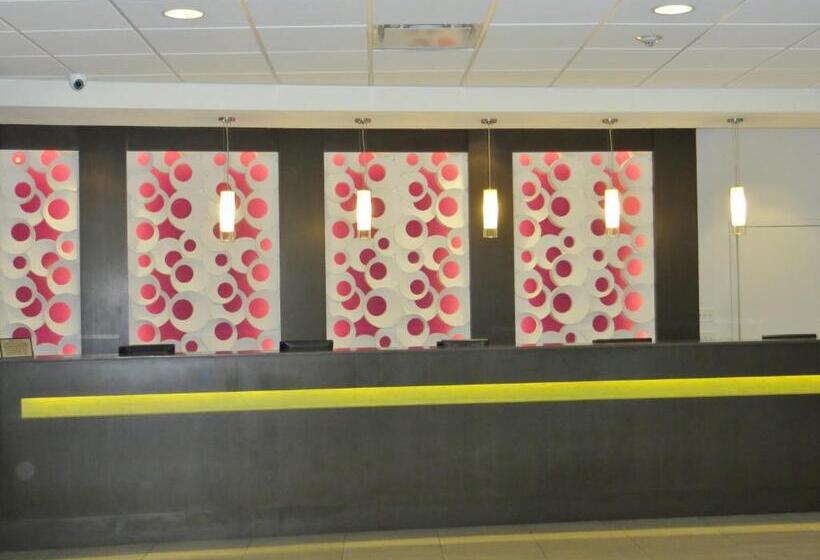 Fotos del hotel Avanti International Resort:  75