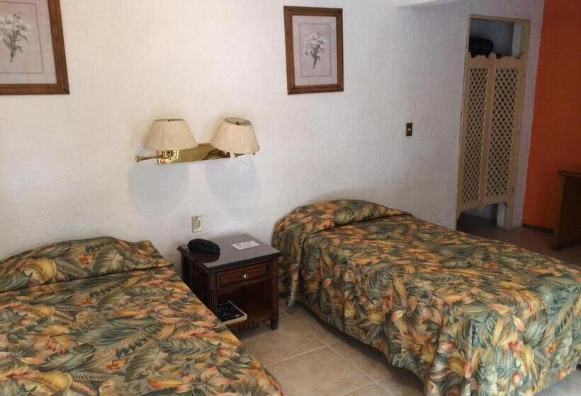 Fotos del hotel Bajo El Volcan:  7