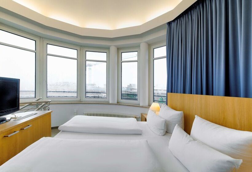 Fotos del hotel Berlin Mitte By Campanile:  42