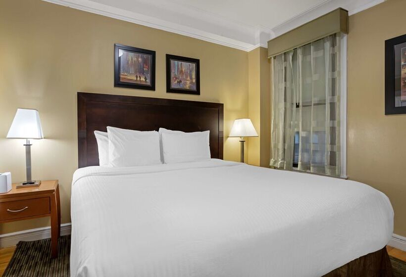 فندق Best Western Plus Hospitality House