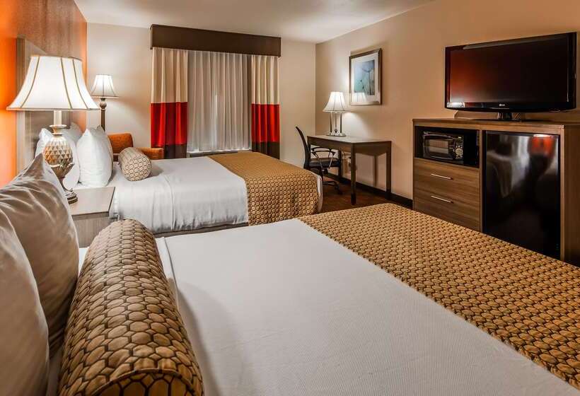 בית מלון כפרי Best Western Plus Memorial Inn