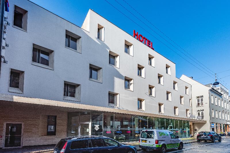 هتل Cabinn Aarhus