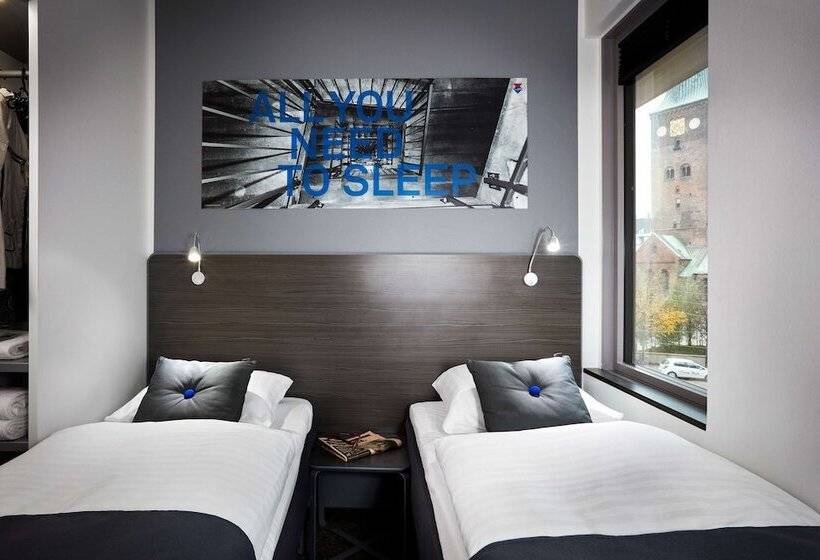 هتل Cabinn Aarhus