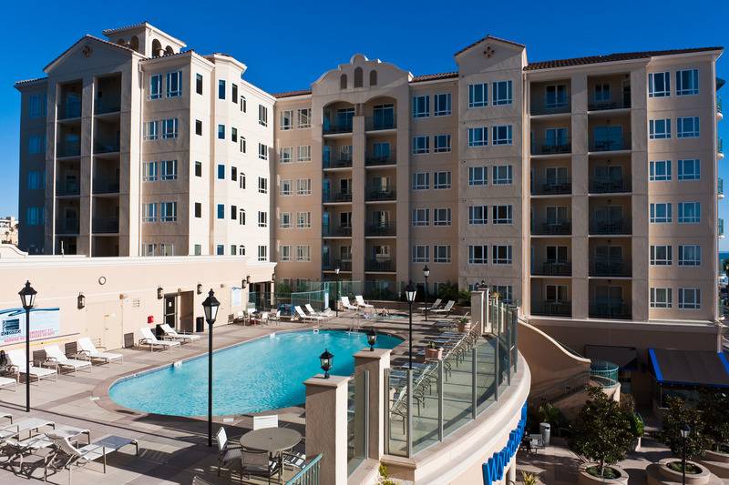 هتل Club Wyndham Oceanside Pier Resort