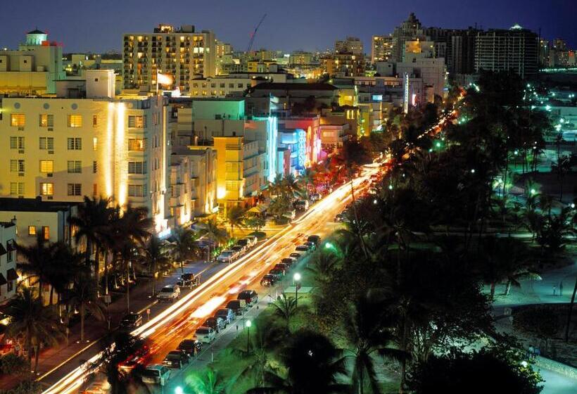 فندق Colony