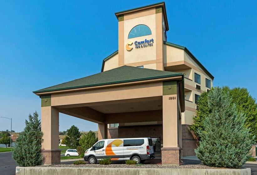 هتل Comfort Inn & Suites Market   Airport
