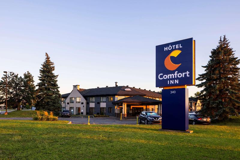 هتل Comfort Inn Airport Dorval