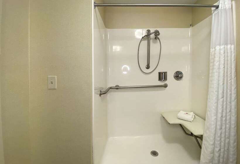 هتل Comfort Inn East Windsor  Springfield