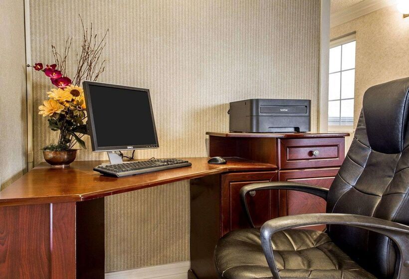 هتل Comfort Inn Modesto