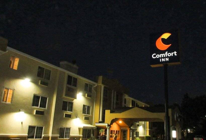 هتل Comfort Inn