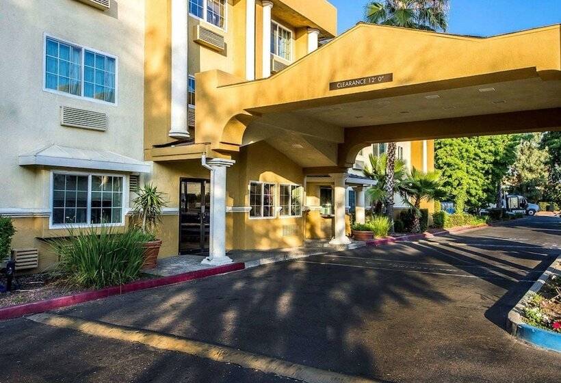 هتل Comfort Inn Modesto