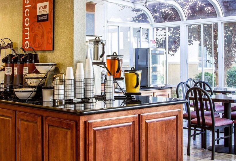 هتل Comfort Inn Modesto