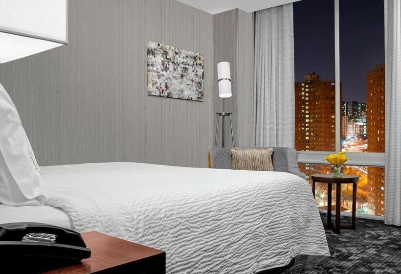 هتل Courtyard New York Manhattan/upper East Side