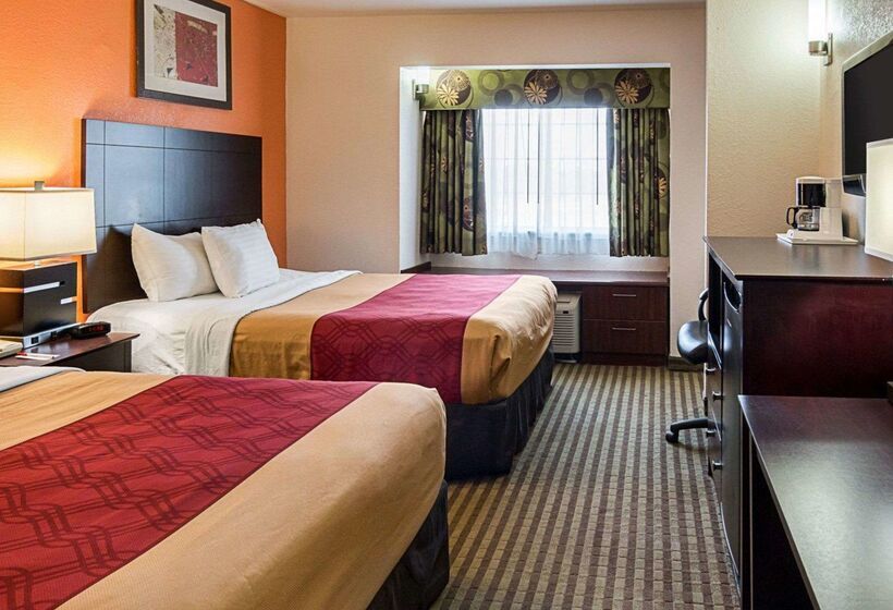 בית מלון כפרי Econo Lodge Inn & Suites Natchitoches