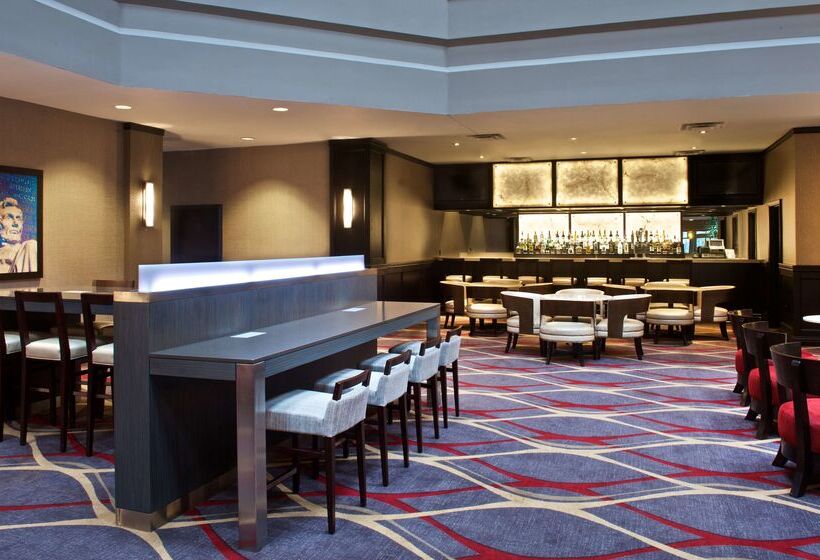 هتل Embassy Suites By Hilton Dulles Airport