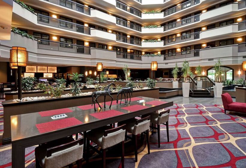 هتل Embassy Suites By Hilton Dulles Airport