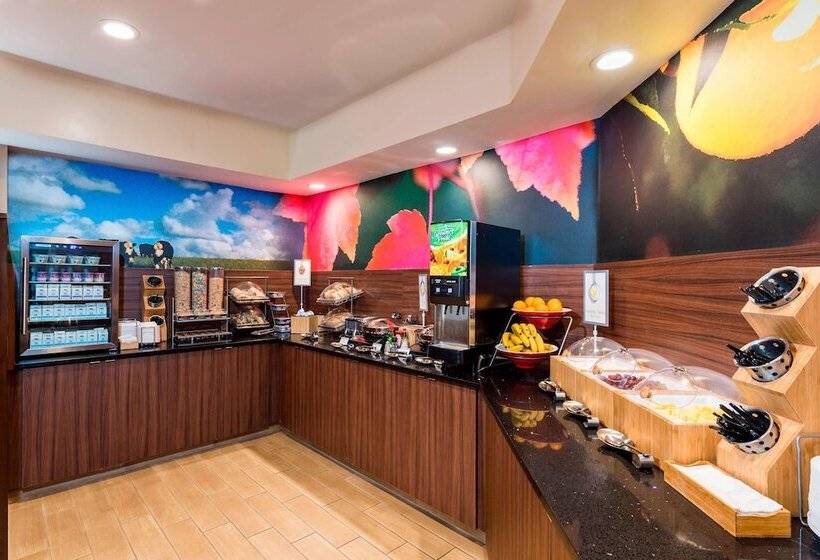 هتل Fairfield Inn And Suites St Petersburg Clearwater