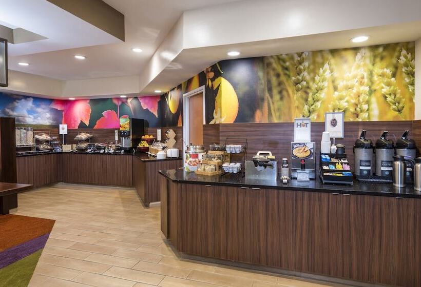 هتل Fairfield Inn And Suites St Petersburg Clearwater