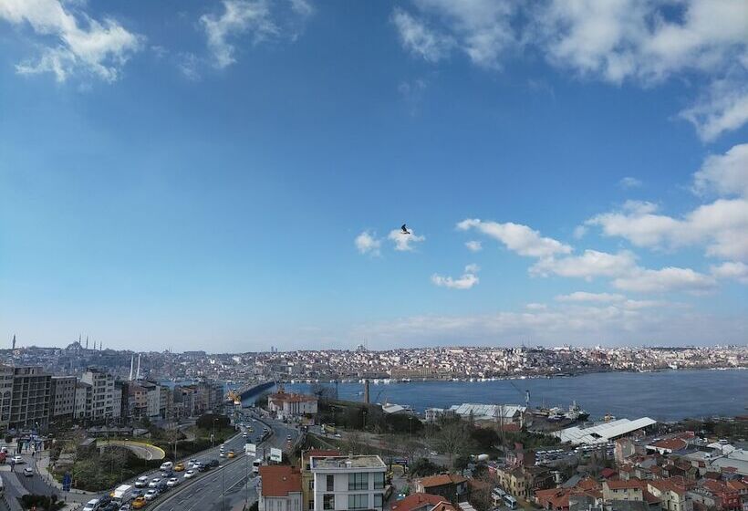 Fotos del hotel Grand Hotel Halic:  37