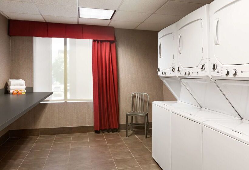 בית מלון כפרי Hampton Inn & Suites Phoenix Glendale Westgate