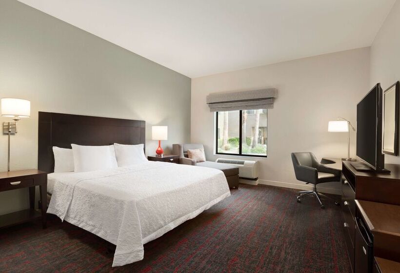 هتل Hampton Inn And Suites Phoenix Glendale/westgate