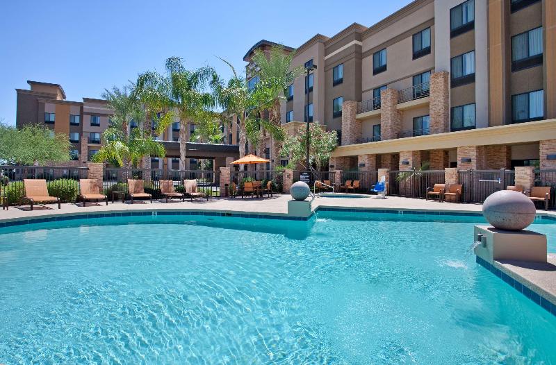 בית מלון כפרי Hampton Inn & Suites Phoenix Glendale Westgate