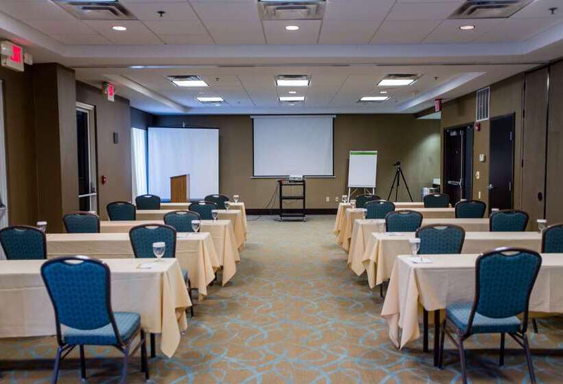 هتل Hilton Garden Inn Columbus/dublin