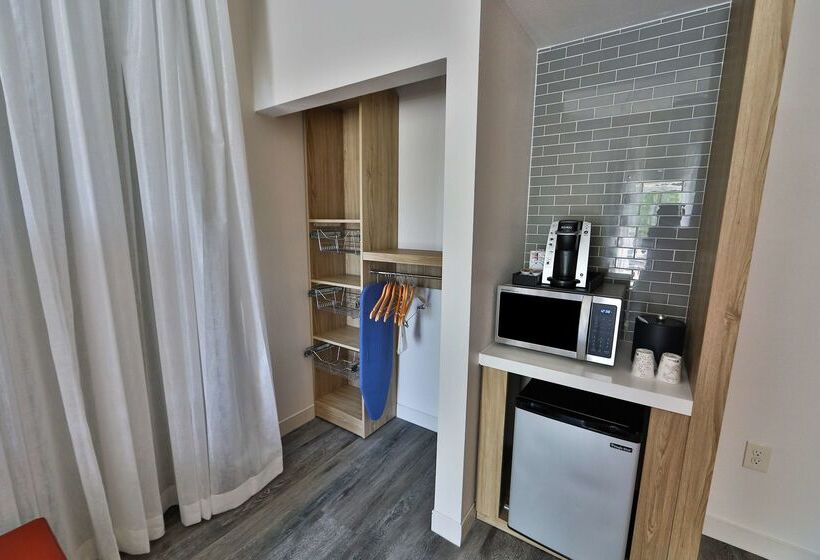 هتل Hilton Garden Inn Savannah Historic District