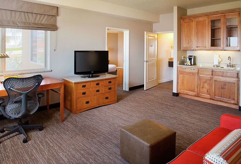 هتل Hilton Garden Inn San Luis Obispo/pismo Beach