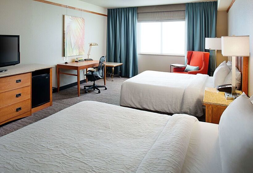 هتل Hilton Garden Inn San Luis Obispo/pismo Beach