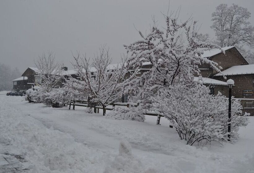 ホテル Kancamagus Lodge