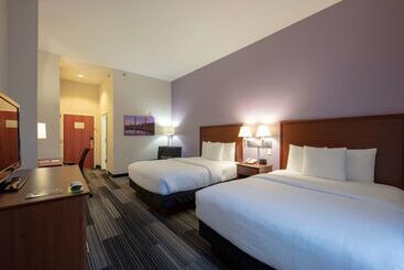 酒店 La Quinta Inn & Suites By Wyndham Springfield Airport Plaza