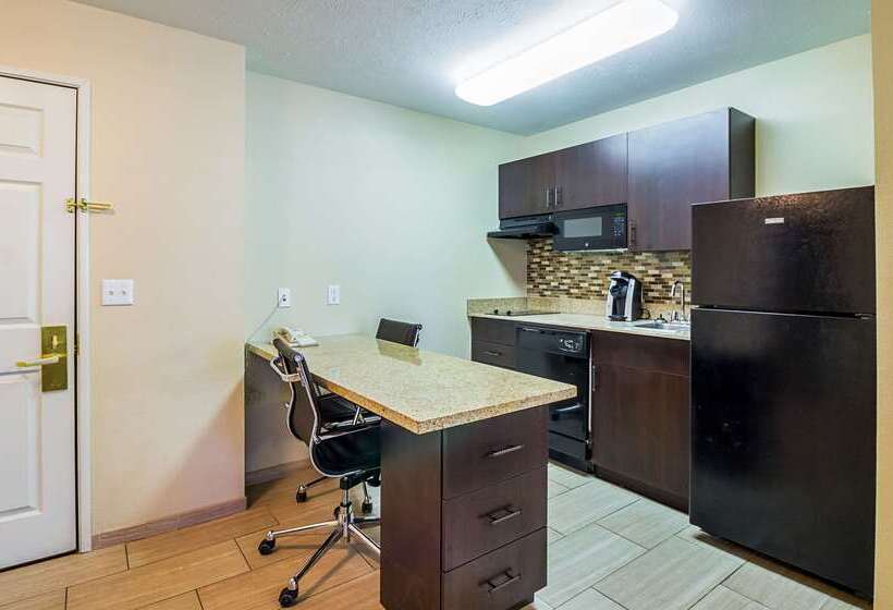 هتل Mainstay Suites Fargo   I 94 Medical Center