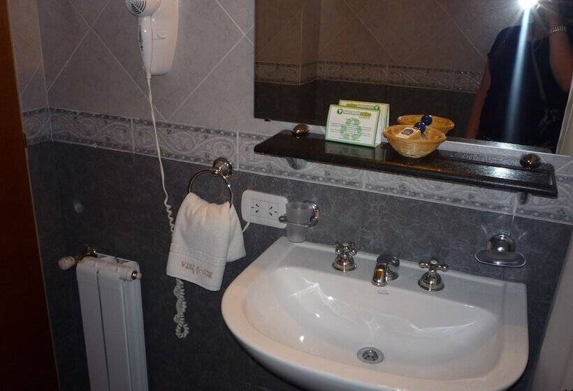 Fotos del hotel Marcopolo Suites Calafate:  17