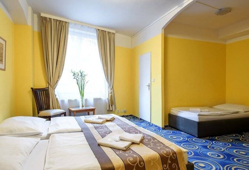 Fotos del hotel Otakar:  5