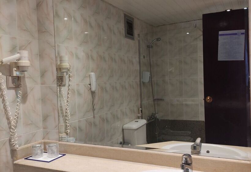 هتل Pharaoh Azur Resort