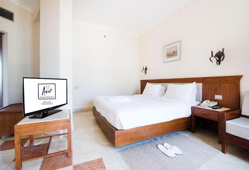 هتل Pharaoh Azur Resort