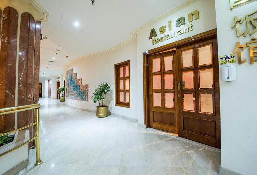 هتل Pharaoh Azur Resort