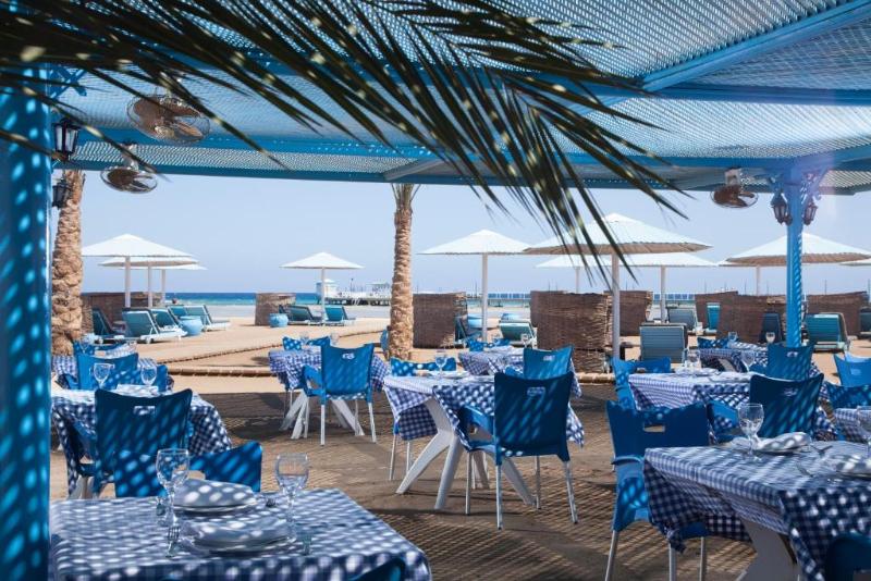 هتل Pharaoh Azur Resort