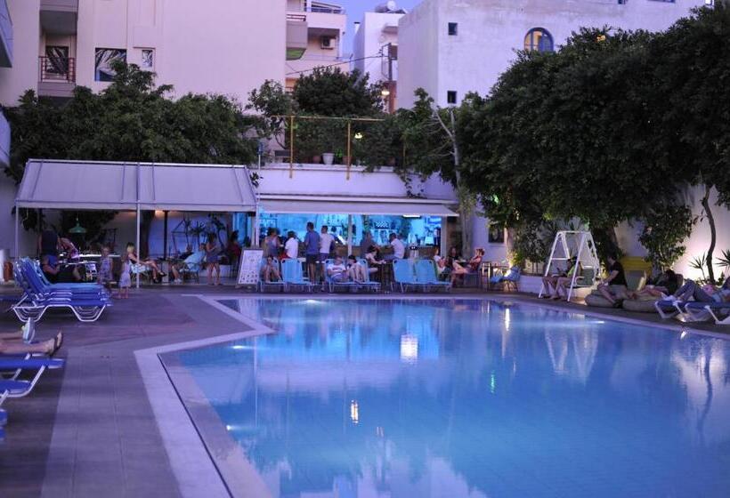 Fotos del hotel Porto Plazza:  16