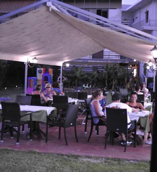 Fotos del hotel Porto Plazza:  30